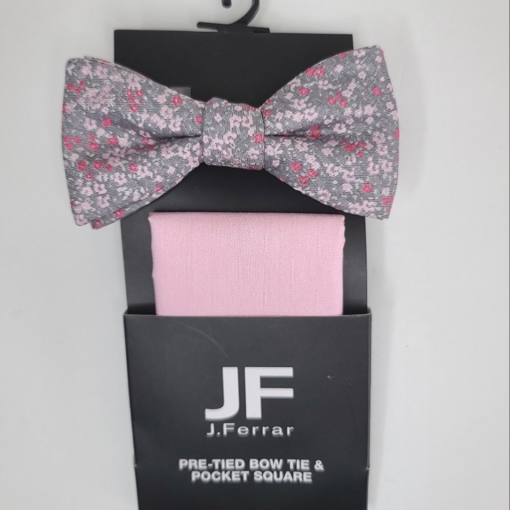 J. FERRAR Mens Pre-Tied Bow Tie & Pocket Square. New With Tags.